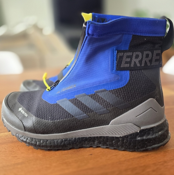 Adidas Terrex Free Hiker COLD.RDY hiking boots - Picture 1 of 8